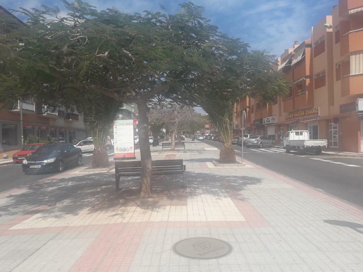 דירות קנדלריה Casa Leli מראה חיצוני תמונה