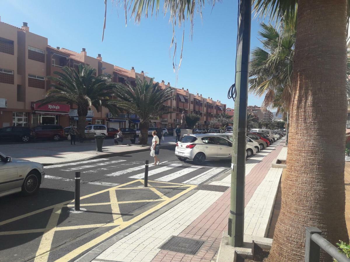 דירות קנדלריה Casa Leli מראה חיצוני תמונה