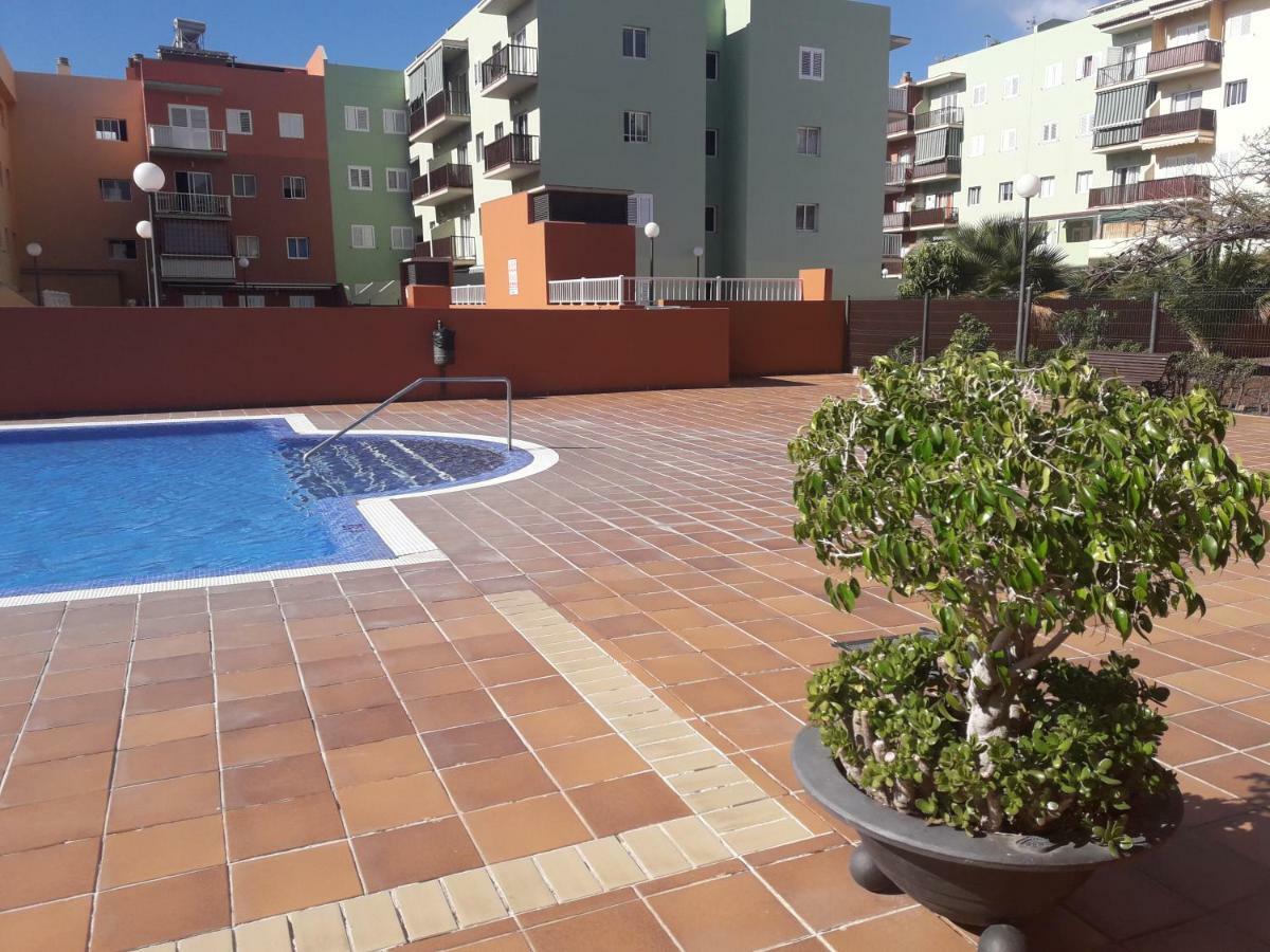 דירות קנדלריה Casa Leli מראה חיצוני תמונה